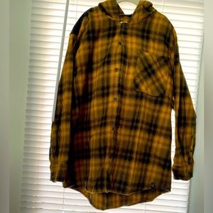 Zara Boys long sleeve button down flannel shirt. Size 10.